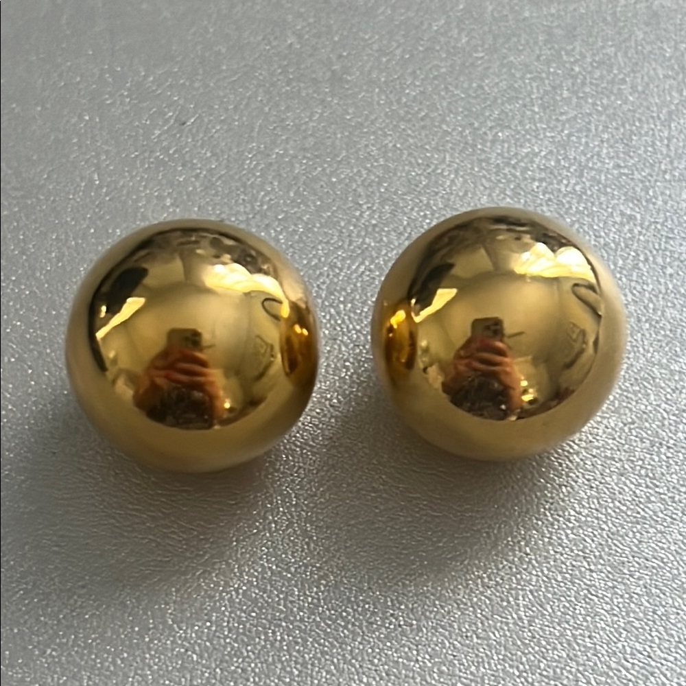 Classic Gold-Tone Round Sphere Stud Earrings Lightweight Hollow Costume Jewelry